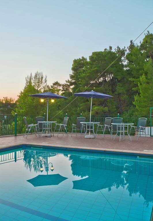 Aegeon Hotel Skopelos Town Bagian luar foto