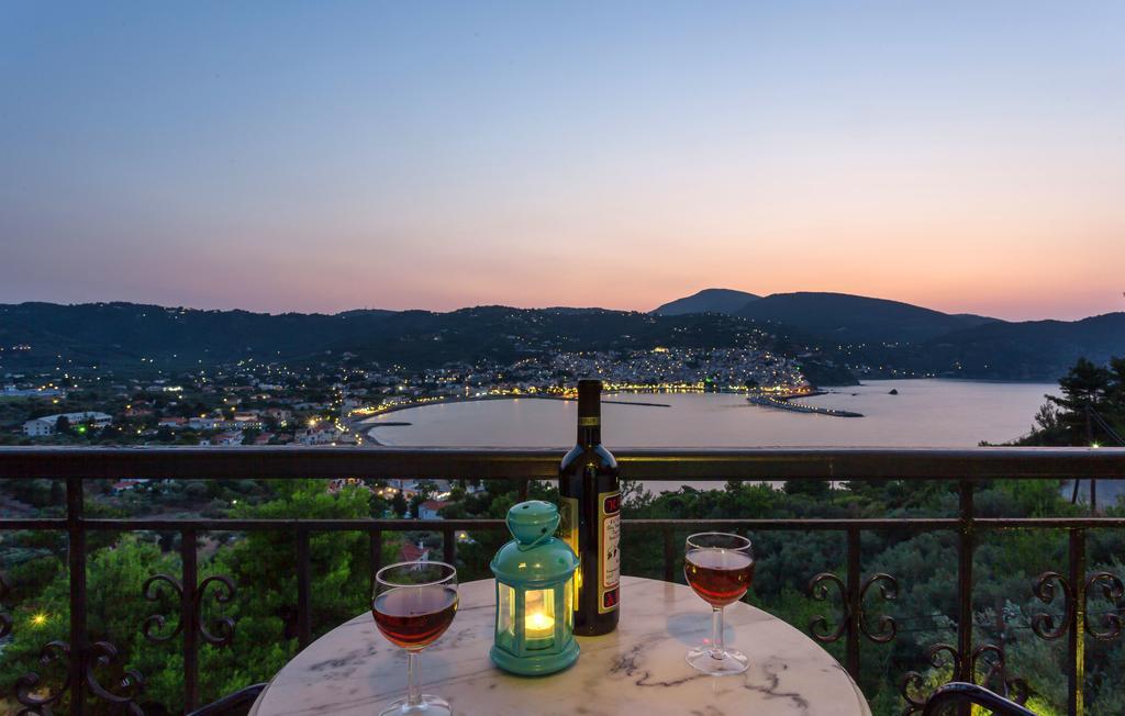 Aegeon Hotel Skopelos Town Bagian luar foto