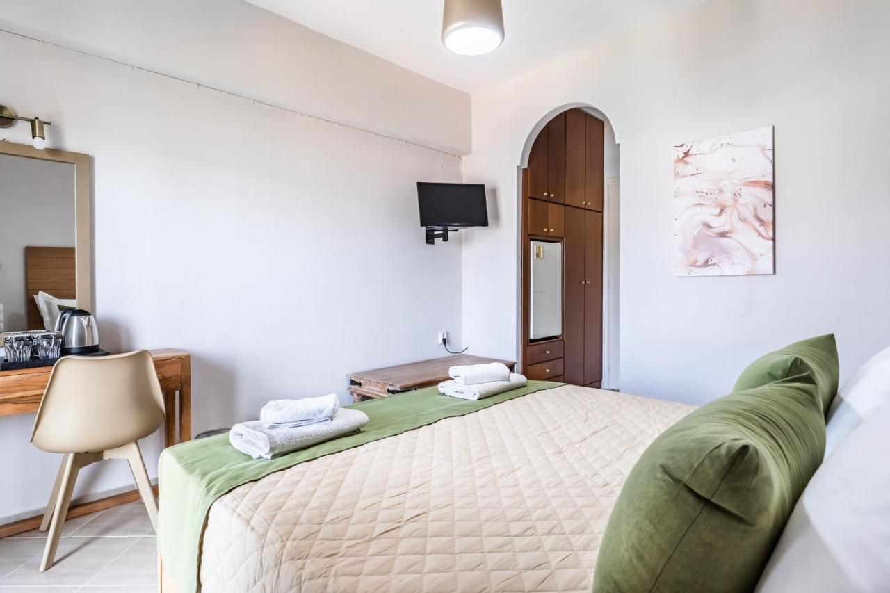 Aegeon Hotel Skopelos Town Bagian luar foto