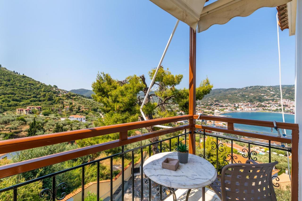 Aegeon Hotel Skopelos Town Bagian luar foto