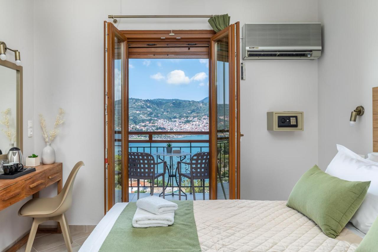 Aegeon Hotel Skopelos Town Bagian luar foto